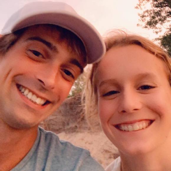 Meet your Posher, Alexis - Picture 1 of 1